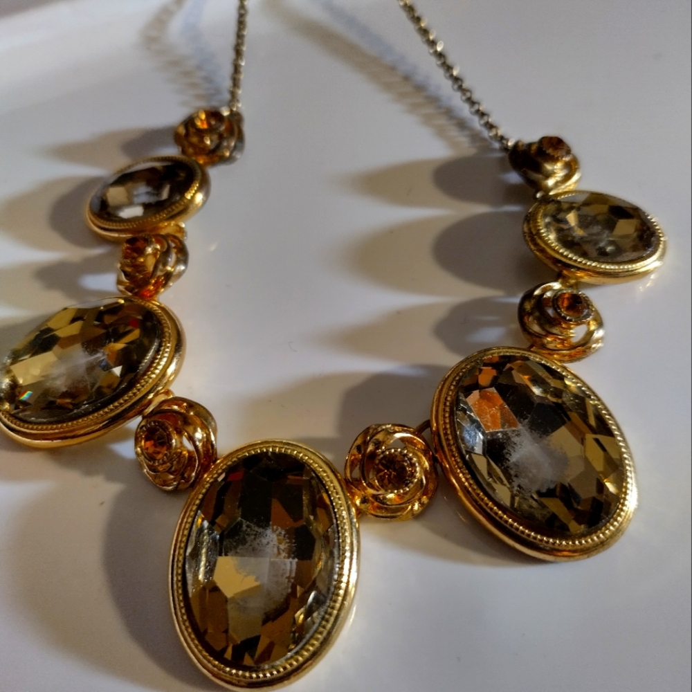 Stunning Necklace - excellent quality